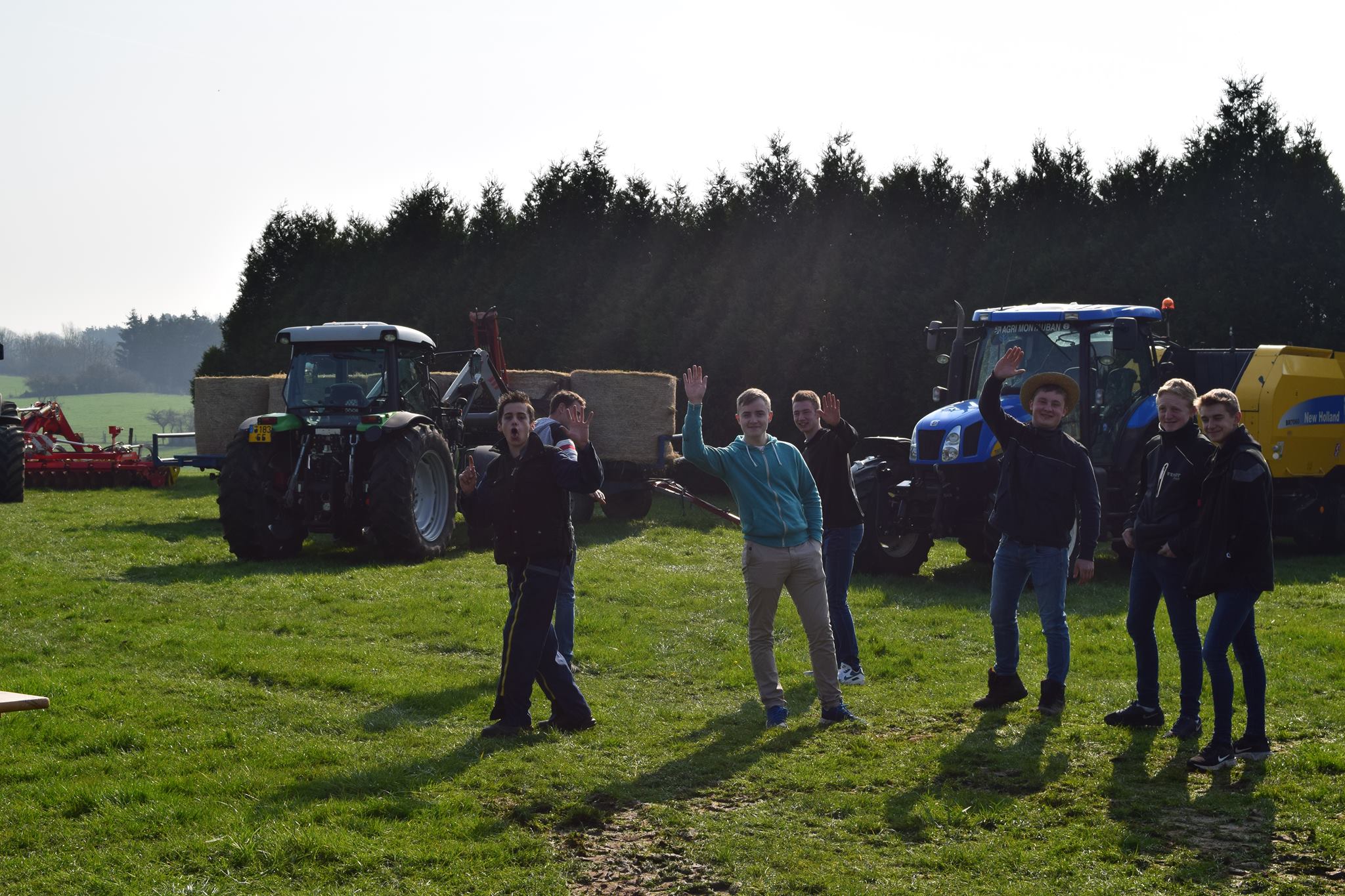 Stenay-photo-B2 Tracteurs